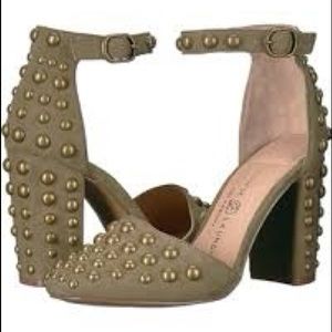 Chinese Laundry Vegas Olive Studded Heels NWT